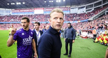 Beerschot neemt opmerkelijke beslissing over Kuyt: 'Het mag een mirakel heten'